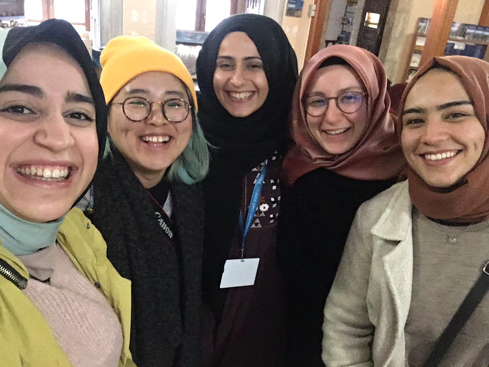 Istanbul Mosques volunteers